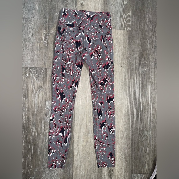 lululemon bundle 1 pants & 2 leggings size 0-2 - Picture 9 of 15